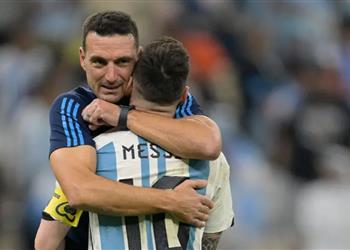 سكالوني عن أجواء مباراة ميسي الأخيرة مع الأرجنتين: 5 ملاعب لن تكفي لجماهيره