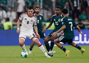 فيديو للمرة الرابعة منتخب السعودية يهزم الإمارات بثنائية ويتوج بطلا لـ كأس الخليج خليجي 27
