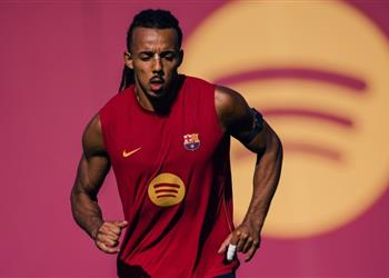 كوندي يحسم موقفه من الرحيل عن برشلونة
