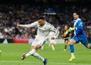 فيديو بشق الأنفس مبابي يقود ريال مدريد لفوز مثير على رايو فاليكانو في الدوري الإسباني