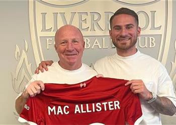 والد ماك أليستر يرد على إمكانية رحيل نجله إلى ريال مدريد الصيف المقبل