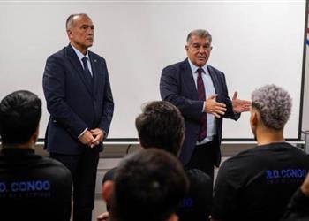 لابورتا يودع لاعبي برشلونة أنتم المهندسون الحقيقيون وسأعود من أجلكم