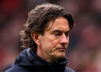 رسمي ا توتنهام يعلن رحيل توماس فرانك