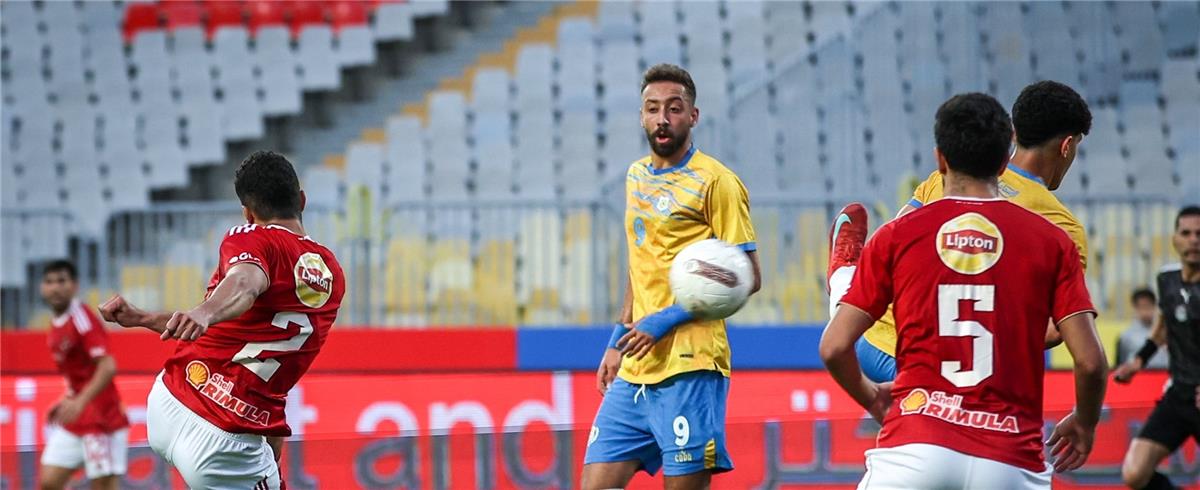 فيديو | الأهلي يعود للانتصارات بثنائية أمام الإسماعيلي في الدوري المصري