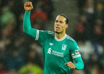 فان دايك يشيد بلاعب ليفربول قائد حقيقي وأتمنى استمراره