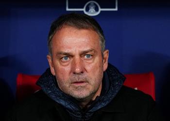 هانز فليك يتلقى دفعة معنوية قبل لقاء جيرونا في الدوري الاسباني