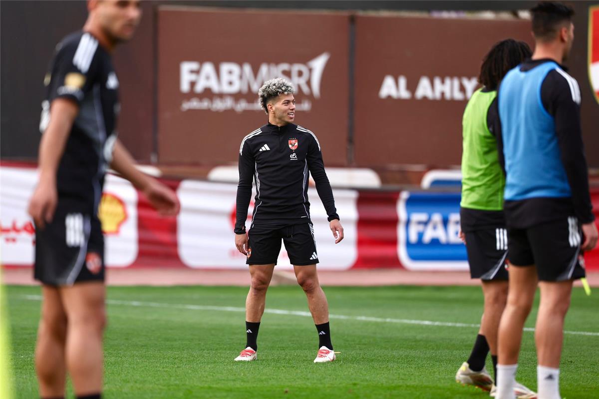 مران الأهلي | مشاركة إمام عاشور.. ومحاضرة من توروب استعدادًا للجيش الملكي