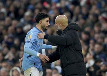 جوارديولا لـ راتكليف بعد تصريحاته لدي مسيحيون ومسلمون في الفريق ما المشكلة