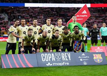 كواليس صدام لاعبي برشلونة مع هانز فليك بعد الهزيمة أمام أتلتيكو مدريد