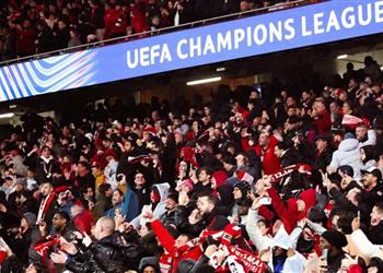 بنفيكا يثير حماس جماهيره قبل مواجهة ريال مدريد في دوري أبطال أوروبا
