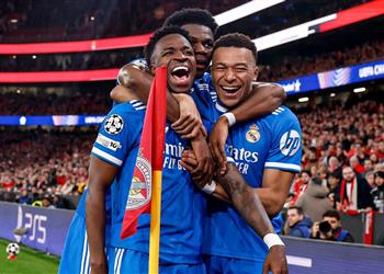 بعد إصابته أمام بنفيكا لاعب ريال مدريد مهدد بالغياب أمام أوساسونا