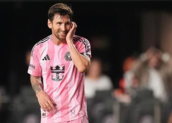 مرشح رئاسي لــ برشلونة يوضح حقيقة عودة ميسي ومصير استمرار فليك