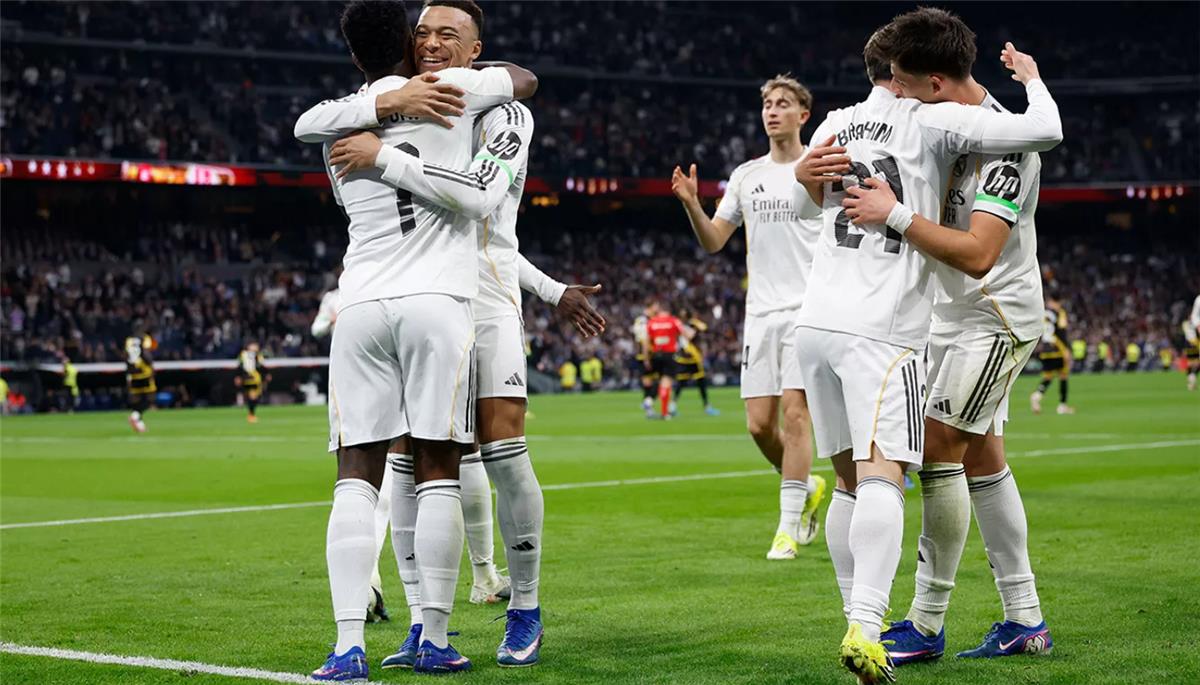 لاعبو ريال مدريد