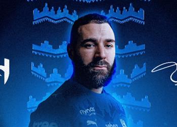 الهلال السعودي يعلن ضم كريم بنزيما رسمي ا