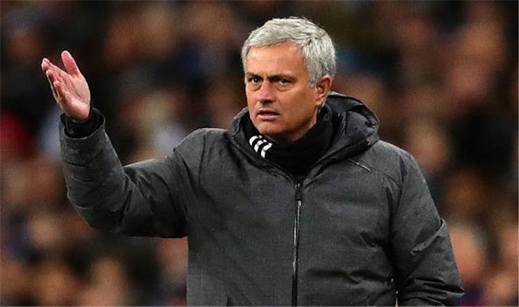 مورينيو مدرب بنفيكا