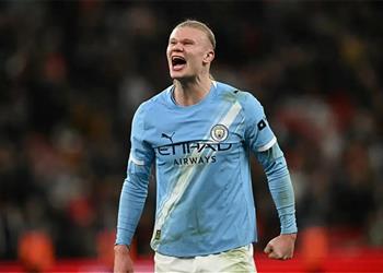 عملاق أوروبي يستفسر سر ا عن التعاقد مع إيرلينج هالاند