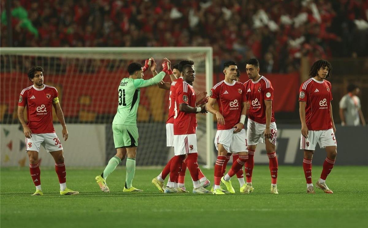 خضع للفحوصات الطبية.. فالنسيا يقترب من ضم نجم النادي الأهلي