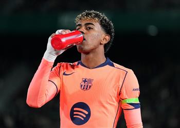 سبورت لامين يامال يواجه تحدي ا صعب ا في رمضان و4 مباريات هامة تنتظره