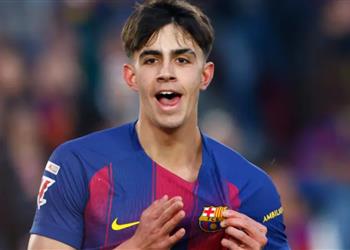 برشلونة يتخذ قرار ا بشأن مستقبل مارك بيرنال