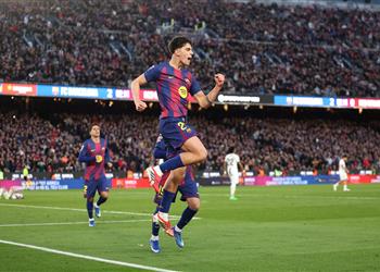 فيديو بيرنال يسجل هدف برشلونة الأول أمام ليفانتي في الدوري الإسباني