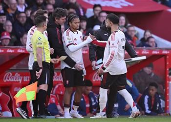 رد فعل مثير للجدل من محمد صلاح بعد استبداله أمام نوتينجهام فورست