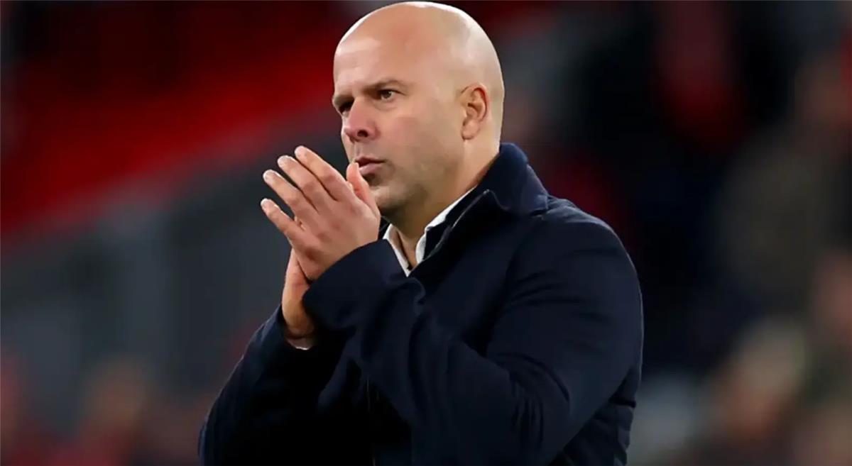 سلوت عن فوز ليفربول القاتل أمام نوتينجهام: ربما بدأ الحظ يبتسم لنا.. والتعادل نتيجة أكثر عدلاً