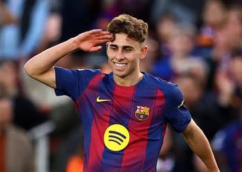 فيديو فيرمين لوبيز يسجل هدف برشلونة الثالث أمام ليفانتي