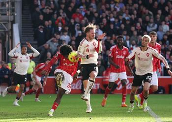 تحريض ضد محمد صلاح ستوريدج ينصح سلوت لاعب ليفربول يستحق فرص ا أكبر