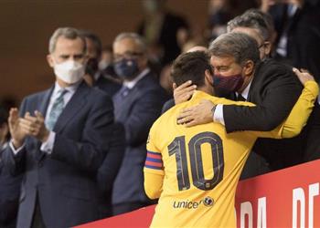 لابورتا يعترف علاقتي بميسي متوترة ورفض مصافحتي