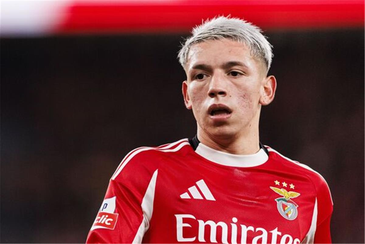 أول تعليق من بنفيكا على عقوبة يويفا ضد بريستياني بسبب فينيسيوس