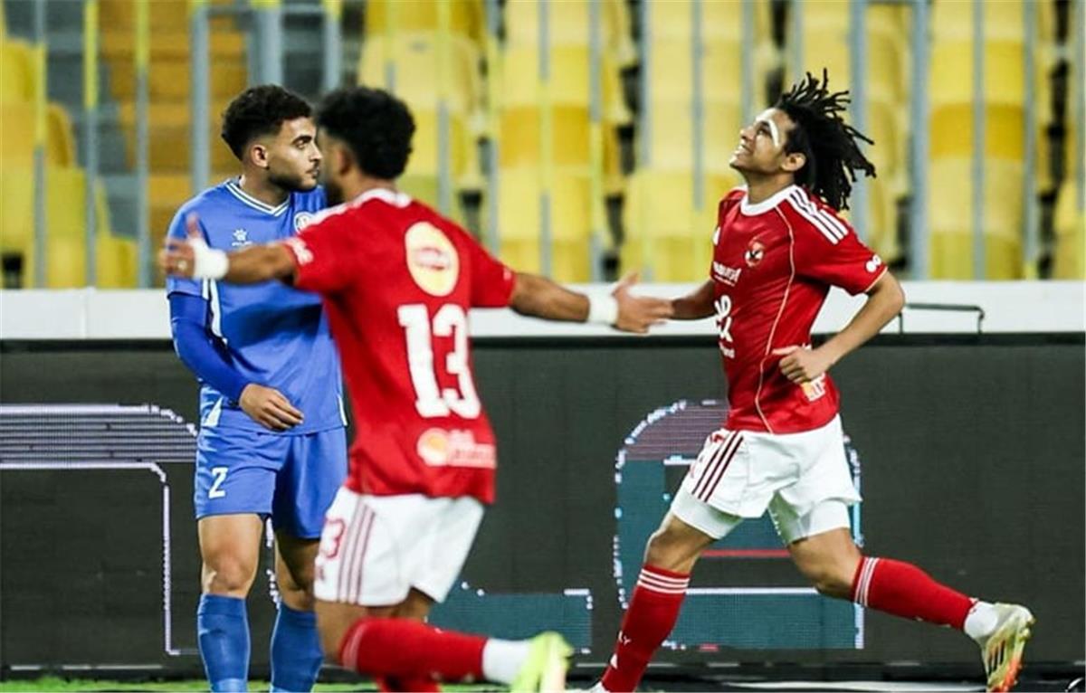 فيديو | الأهلي يفوز على سموحة بهدف ويعتلي صدارة الدوري المصري مؤقتًا