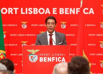 روي كوستا مدافع ا عن بريستياني بريء من العنصرية وفالفيردي يستحق الغياب أمام بنفيكا