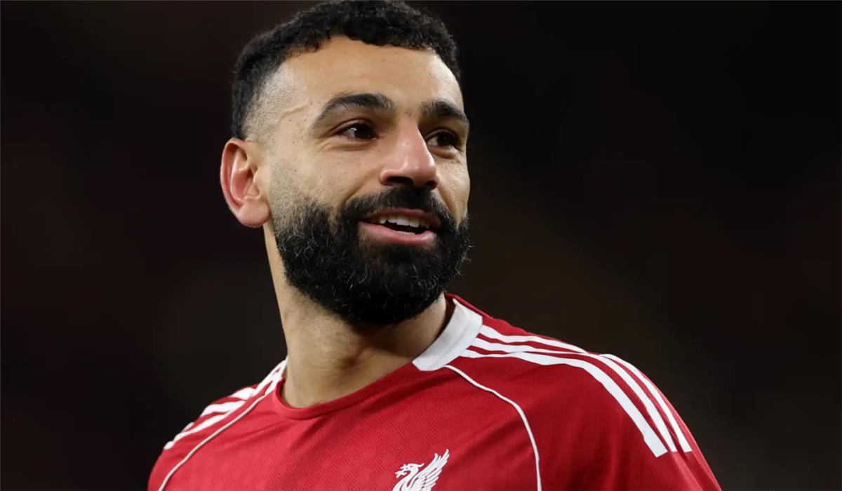 ألارديس ينتقد سلوك محمد صلاح: يتصرف كطفل كبير وأصبح مصدر قلق 