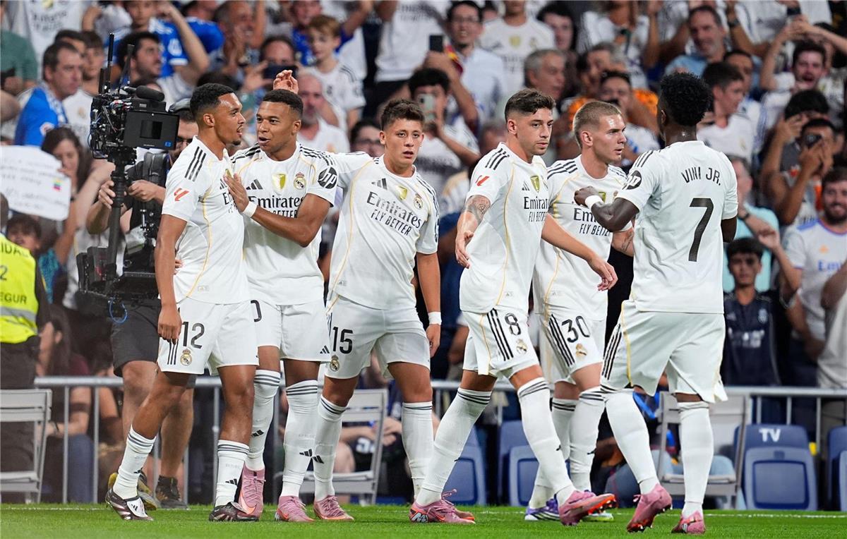 لاعب ريال مدريد يحقق رقمًا مميزًا أمام بنفيكا في دوري أبطال أوروبا