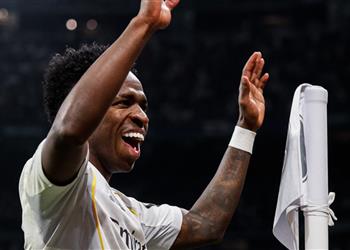 فيديو ويرقص مجدد ا فينيسيوس يسجل هدف ريال مدريد الثاني أمام بنفيكا