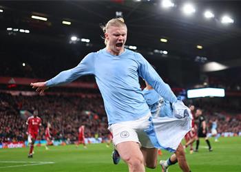 هالاند هؤلاء المهاجمون ساهموا في تطويري وهنري ألهمني