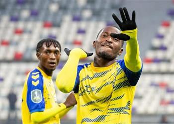 لا نخاف من أحد مهاجم أوتوهو يوجه رسالة جريئة عبر بطولات قبل مواجهة الزمالك