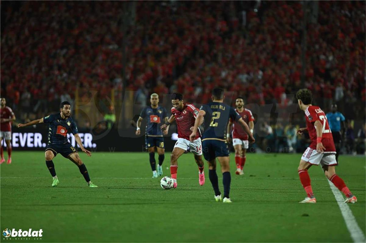 حكم مباراتي الأهلي والترجي في ربع نهائي دوري أبطال إفريقيا