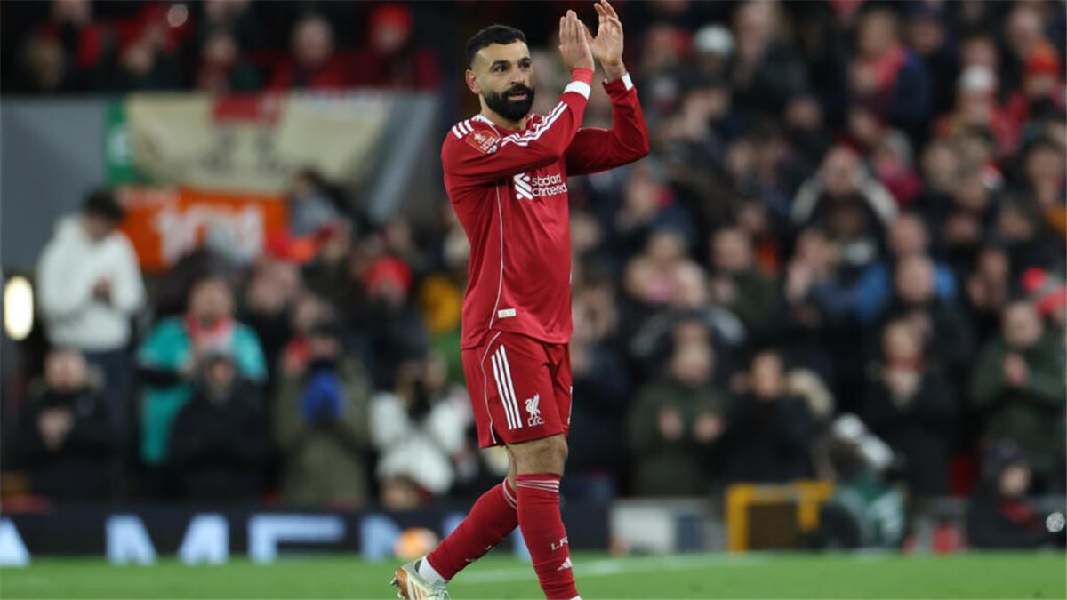 دارين بينت يوضح سبب تراجع مستوى محمد صلاح مع ليفربول 