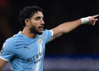 تقارير تكشف سبب عدم رحيل عمر مرموش عن مانشستر سيتي وفرص انضمامه لـ برشلونة