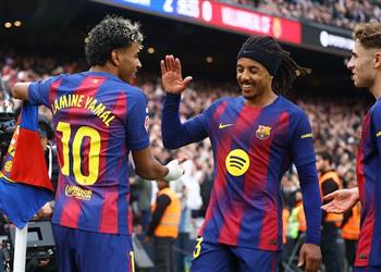 فيديو هاتريك لامين يامال يقود برشلونة لتجاوز عقبة فياريال في الدوري الإسباني