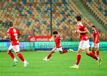 تشكيل الأهلي أمام زد في الدوري المصري إمام عاشور أساسي ا