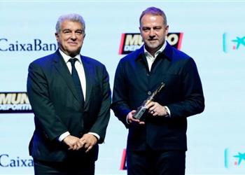 لابورتا يوضح إمكانية تجديد عقد فليك مع برشلونة