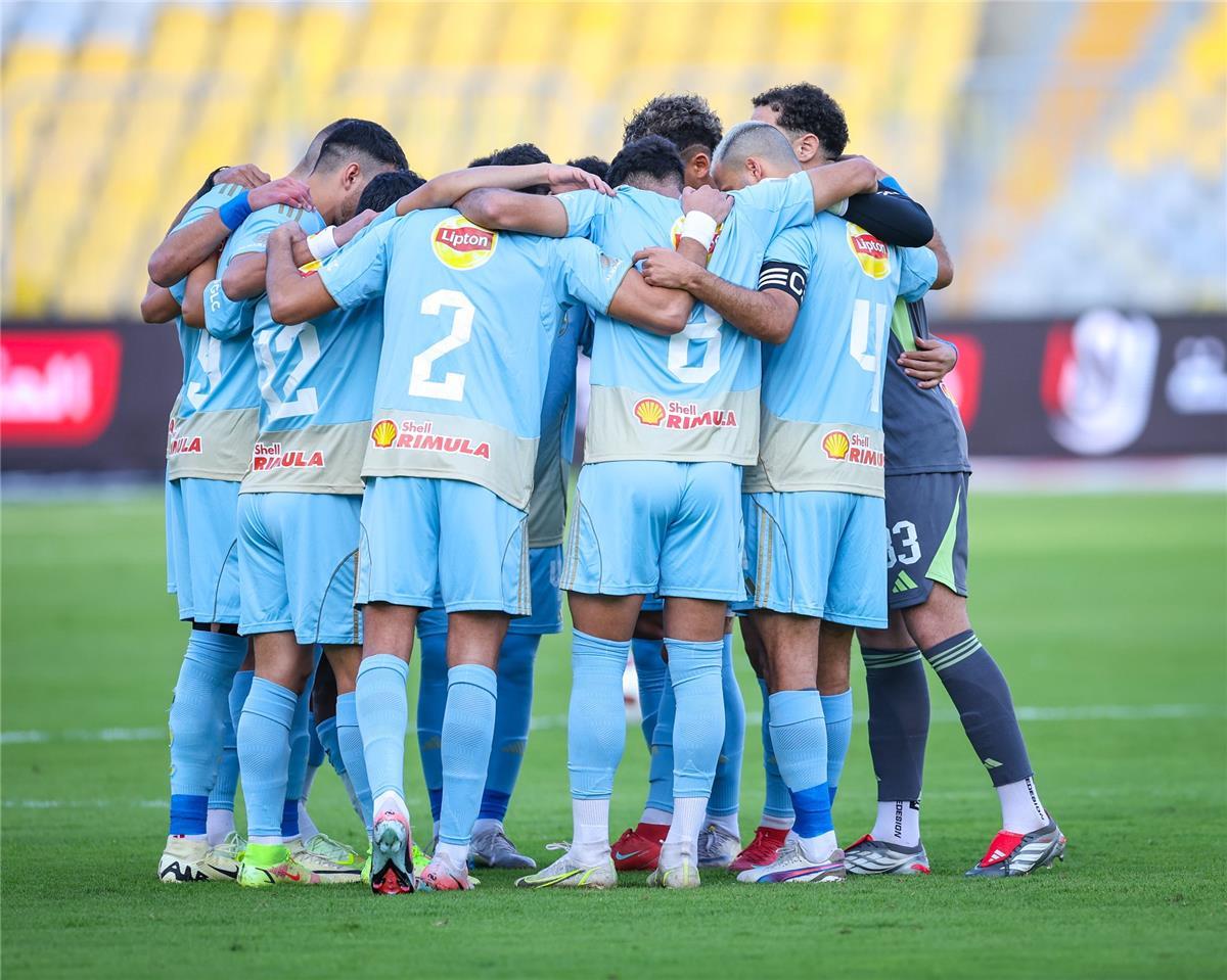 أحمد شوبير: لاعب الأهلي يستعد للرحيل خلال ساعات 