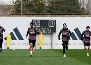 صور بالأقنعة ريال مدريد يستعد لمواجهة فالنسيا وعودة مصاب