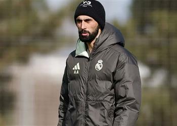 أربيلوا يضع خطة لتجهيز لاعب ريال مدريد أمام فالنسيا في الدوري الإسباني