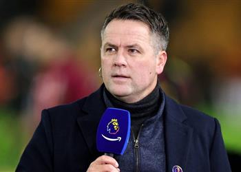 أوين يحذر ليفربول من إقالة سلوت تذكروا ما حدث في آرسنال