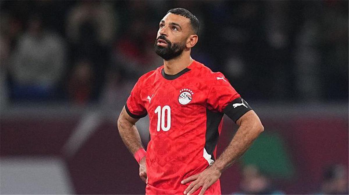 هيسكي يشيد ببديل محمد صلاح المحتمل في ليفربول: لاعب متعدد المراكز