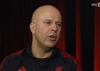 سلوت ليفربول أضاع فرصة التعاقد مع هذا اللاعب والدوري الإنجليزي تغير تمام ا