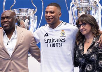 والدة مبابي تتفوق على 7 لاعبين من ريال مدريد